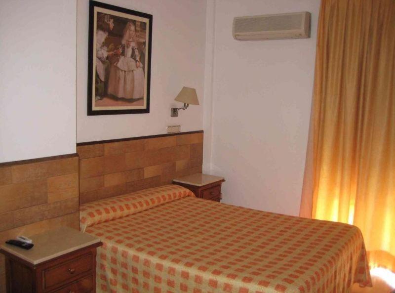 Hostal Boutique El Patio Lepe Quarto foto