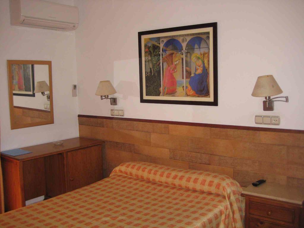 Hostal Boutique El Patio Lepe Exterior foto